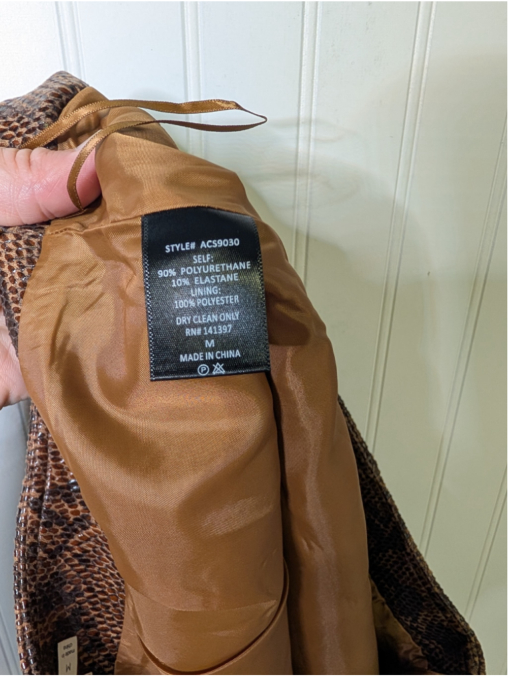 ASTR The Label Come Slither Brown Snakeskin Faux Leather Mini Skirt Size M - Picture 5 of 6